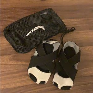 Size S Nike Studio Wrap Barre Shoes